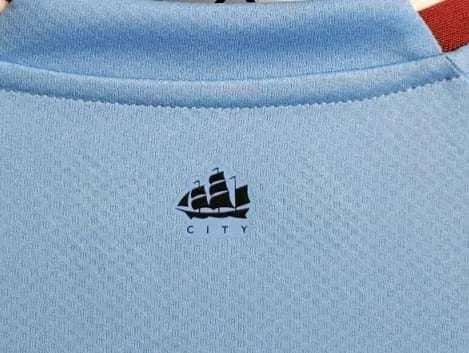 Equipación Camiseta y Short Manchester City Temporada 2022-2023 Haaland 9 Adulto y Niño Alta Calidad